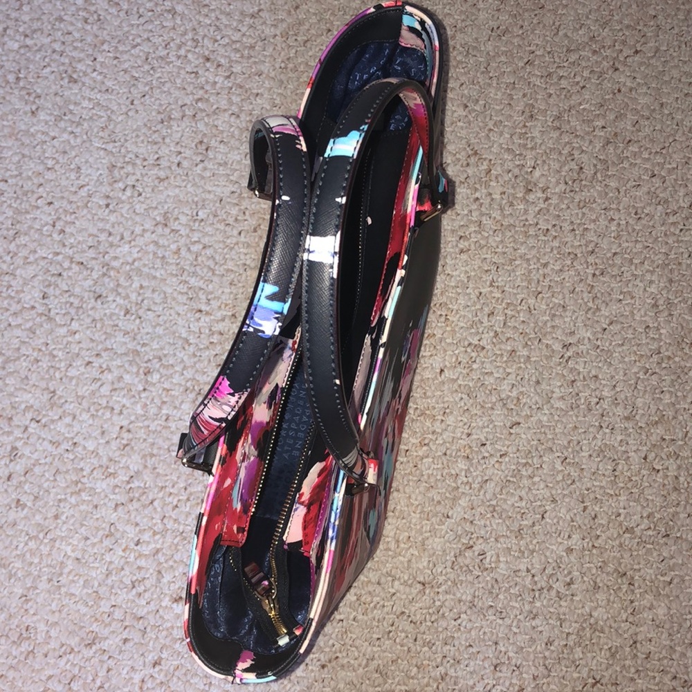 Kate Spade Purse - Picture 4 of 5